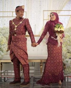 16 Inspirasi Baju Kahwin Songket Yang Confirm Anda 